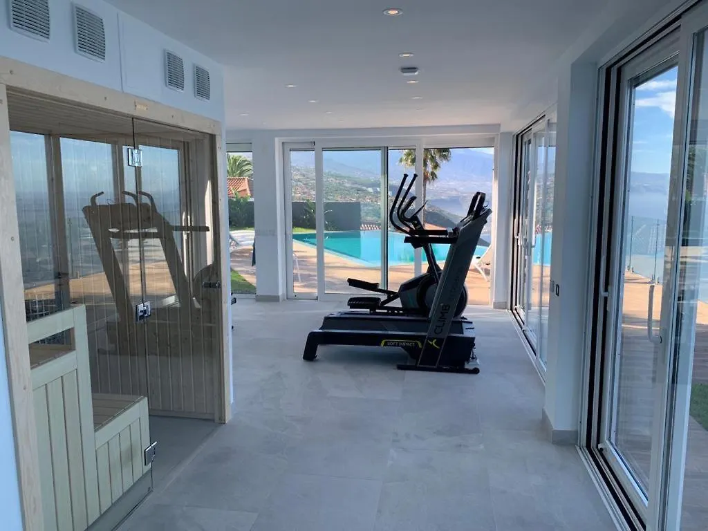 Crystal Ocean Villa Sauzal